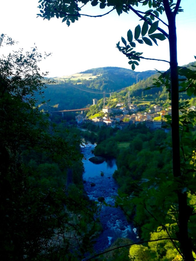 image-21dcd9d0efb82990008f21f17422139fe28a15f07e108d4f6f1f689b86743252-V copy (1)